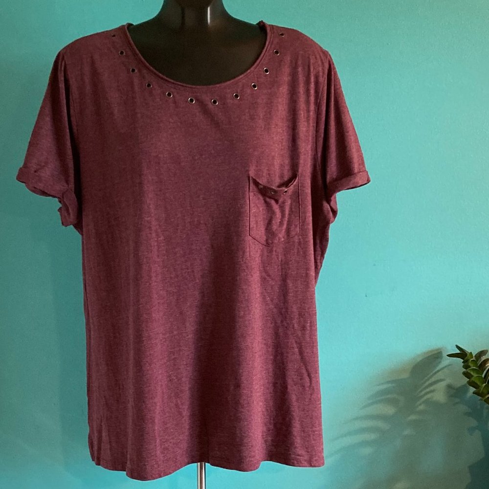 Terra & Sky Grommet T-shirt with Rolled Collar